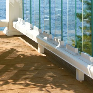 Glass Baluster Connectors by Deckorators - Level - White - Installed