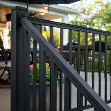Quality craftsmanship for safety and style with Key-Link American Railing