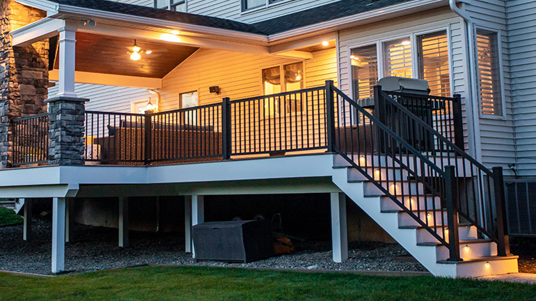 A stylish metal Key-Link American Series railing on a home deck