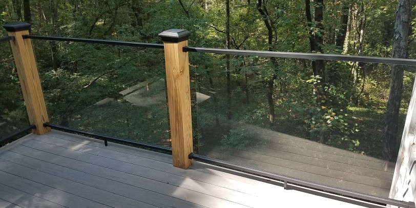 Tips and Tricks to Clean and Maintain Outdoor Glass Railing