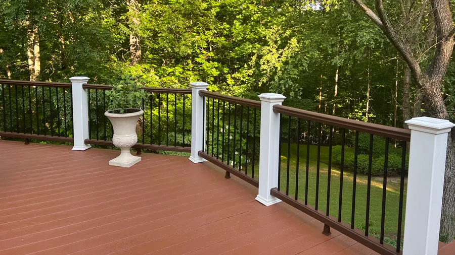 A stretch of substantial, traditional deck railing