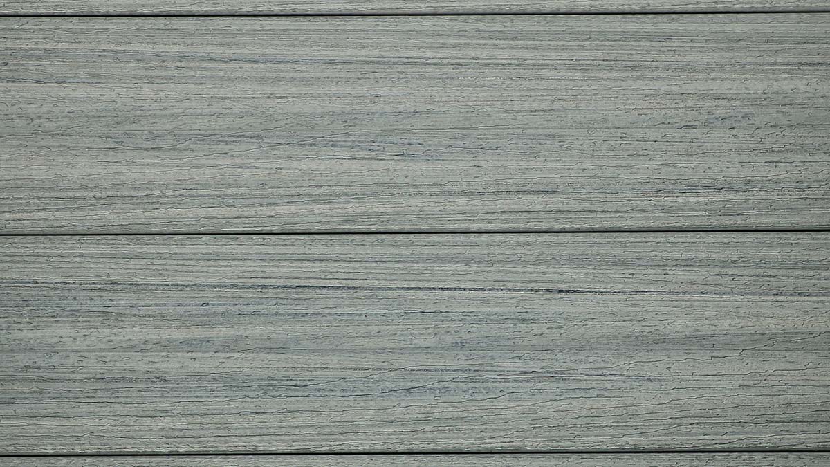 The multi-tonal color and texture of Trex Enhance decking