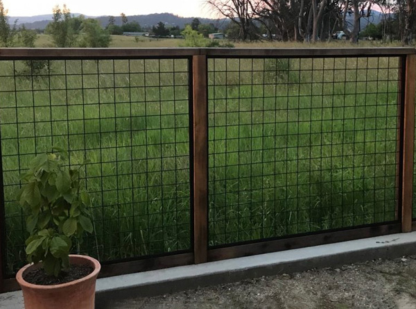 The hog wire fence look of Wild Hog railing