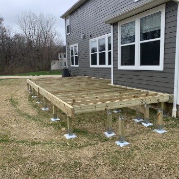 5 Tips On How To Build A Deck Frame | DecksDirect - DecksDirect