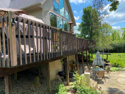 Deck of the Month winner for August 2020 - Old wood deck railing