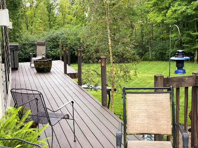 Deck of the Month winner for August 2020 - Updating old wood deck railing