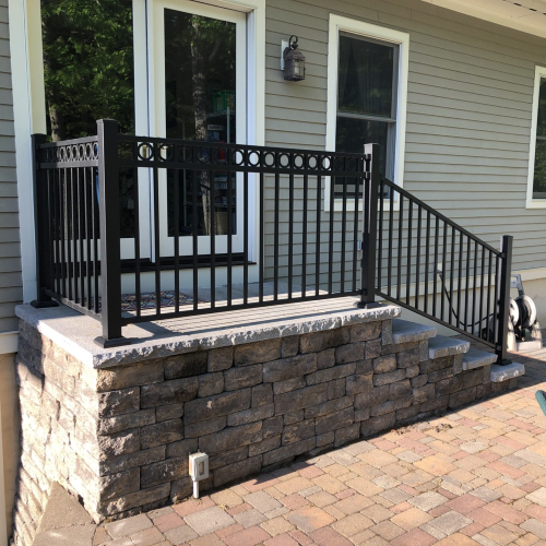 How To Choose A Metal Deck Railing System Decksdirect - How To Attach Wood Railing Brick Wall