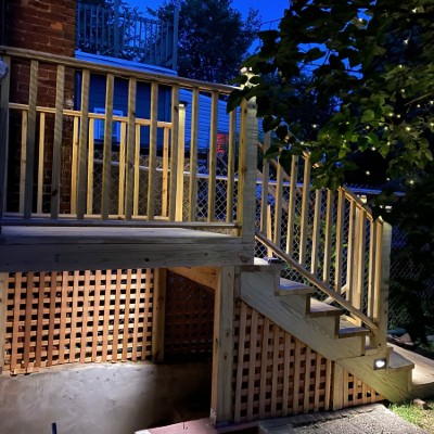 Choose between solar lighting and low voltage deck lighting to find the perfect deck lighting design for you